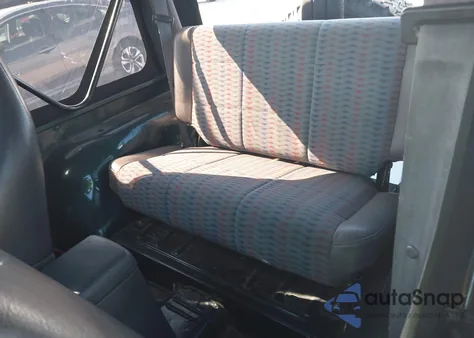 2000 Jeep Wrangler Sport from USA, damaged, VIN 1J4FA49S8YP775825